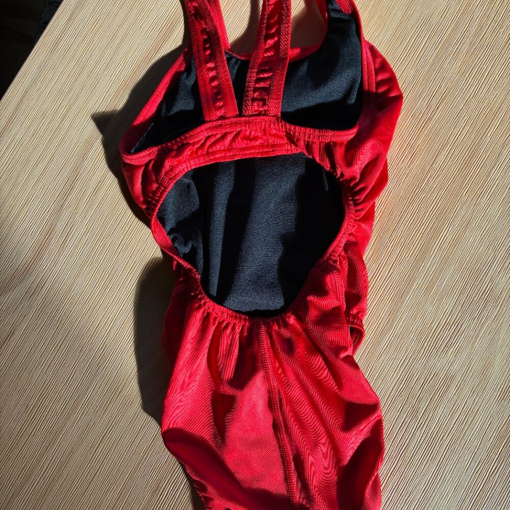 Speedo red Aquablade Recordbreaker girls size 24 very good used condition - Picture 2 of 4